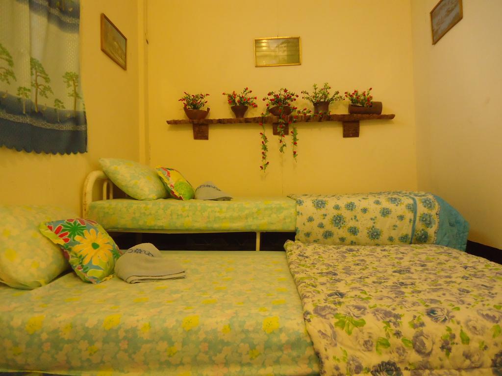 Baanchaokoh Homestay Kanchanaburi Esterno foto